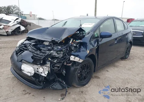 2015 Toyota Prius Two z USA, uszkodzony, nr VIN JTDKN3DU5F0447473